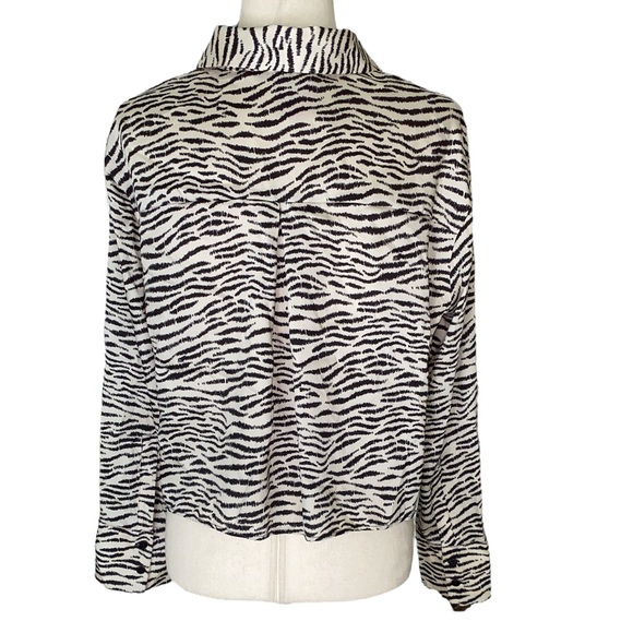 Zara Zebra Oversized Cropped Button Down Blouse - M - Picture 5 of 11